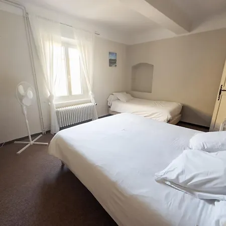 De La Tour Hotel Aups